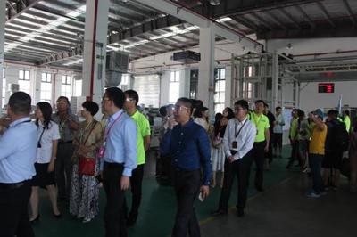 走进金可儿工厂 红星美凯龙绿色环保领跑品牌消费者体验行首站启航-家居快讯-上海房天下家居装修